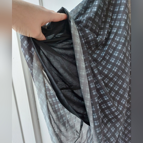 Hollister Ultra High-Rise Pleated Midi Skirt, Size Large, New With Tags! - Picture 4 of 7